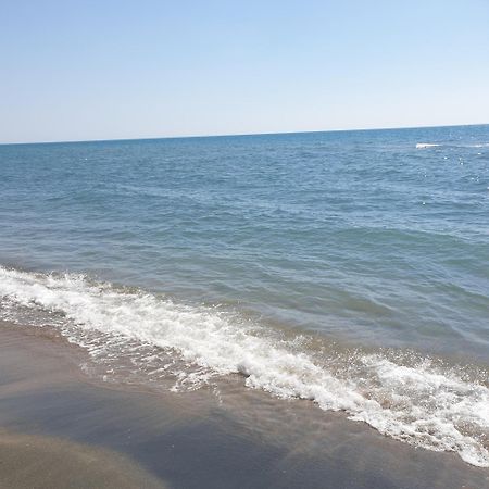 Trilocale Lido Di Roma Apartment Lido di Ostia Luaran gambar