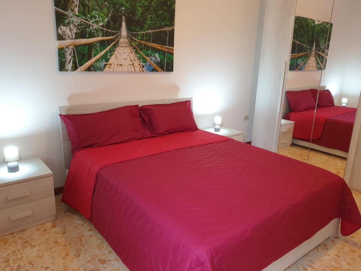 Trilocale Lido Di Roma Apartment Lido di Ostia Luaran gambar