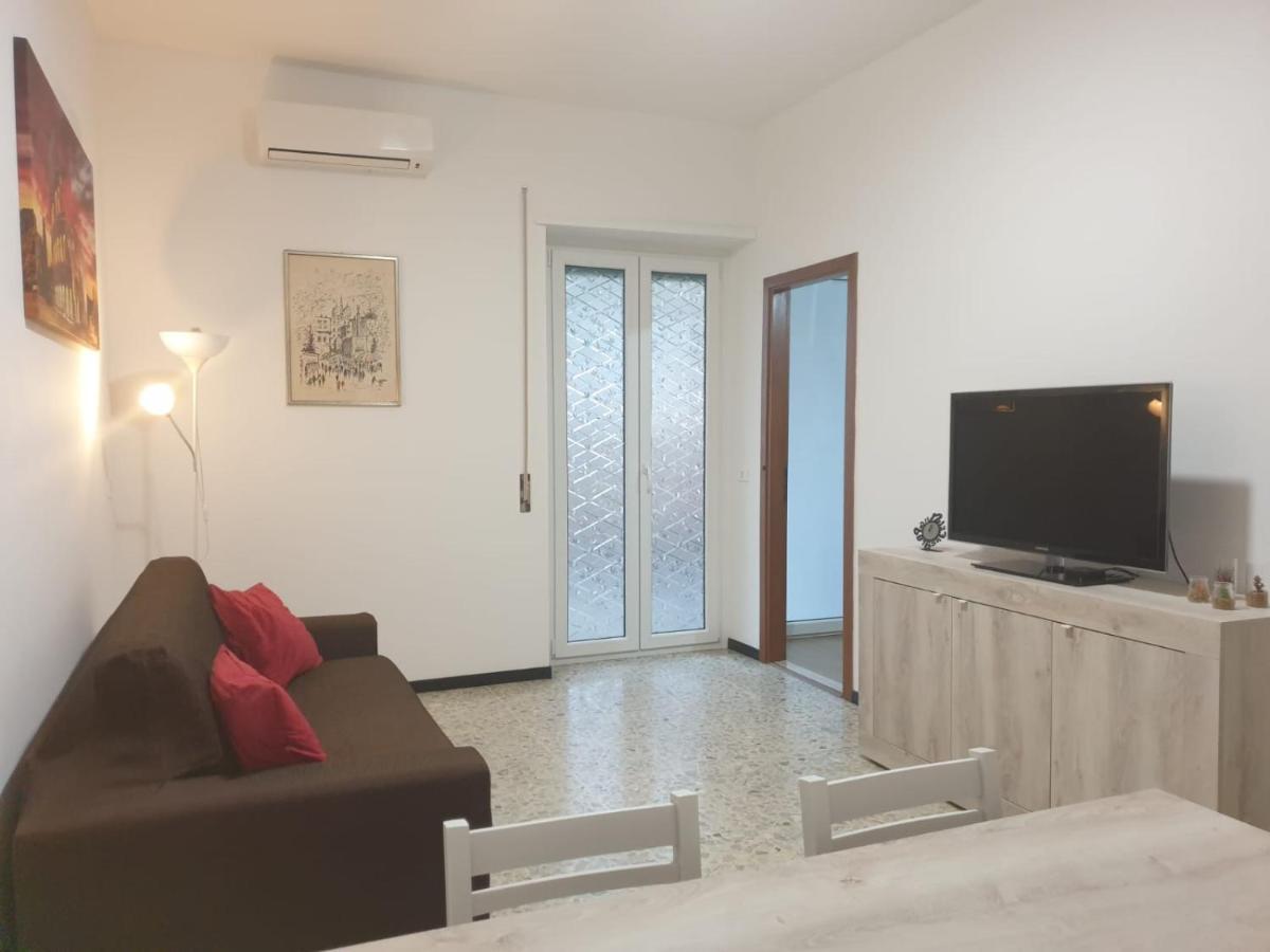 Trilocale Lido Di Roma Apartment Lido di Ostia Luaran gambar
